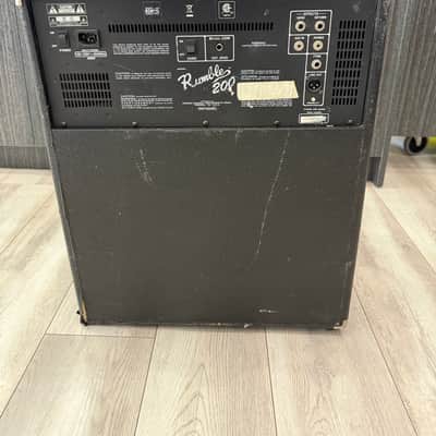 Fender Rumble 200 AMP(200 Watts) image 3