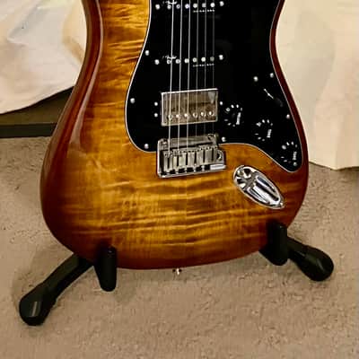 Fender Limited Edition American Ultra Stratocaster HSS Tiger's Eye 2024 - Flame Burst image 11