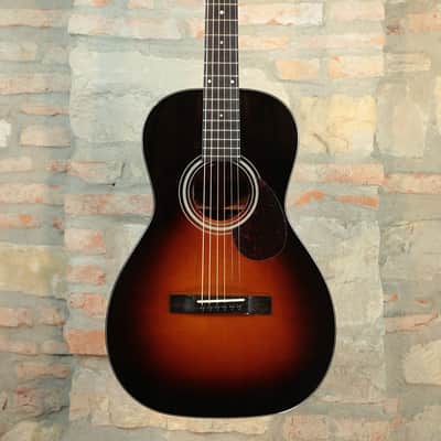 EASTMAN E1 P DLX Deluxe - All Solid Parlor - Sunburst with Fishman Presys VT image 1