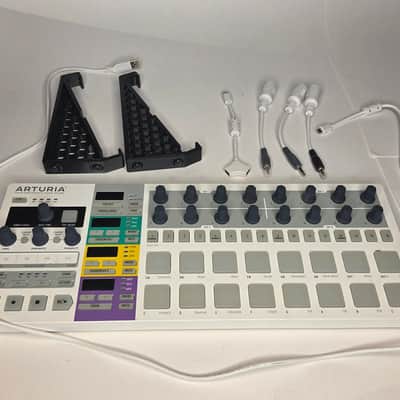 Arturia BeatStep Pro MIDI Controller 2017 - Present - White