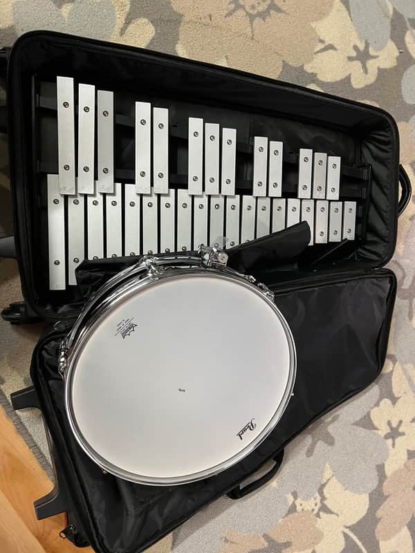 Pearl Student Snare and Bell Glockenspiel w Rolling Case 2010s - Black image 1