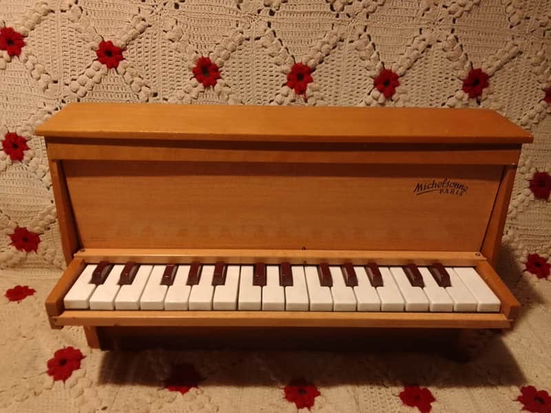 chromatic toy piano Michelsonne Paris 30 keys - see video image 1