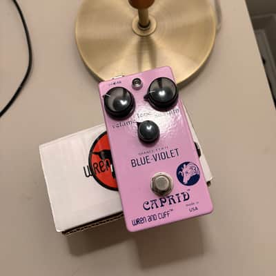 Wren＆Cuff Blue-Violet Caprid Small Foot Wren and Cuff - Caprid Blue Violet Special Edition – LEP INTERNATIONAL