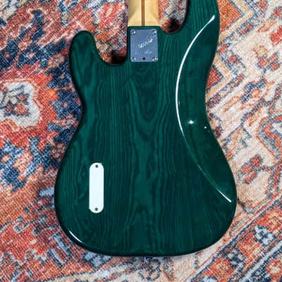 Fender 1983 Elite Precision Bass II, Emerald Green w/ OHSC, Used image 4