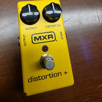 MXR M104 Distortion + | Reverb