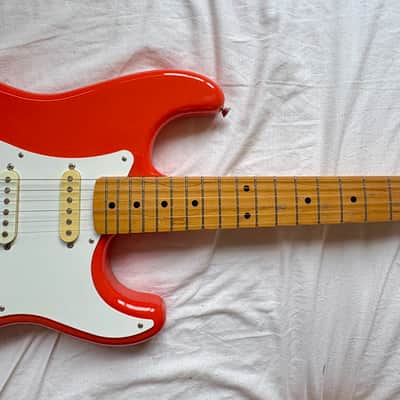 Squier Hank Marvin Stratocaster 1991 Fiesta Red MIJ image 4