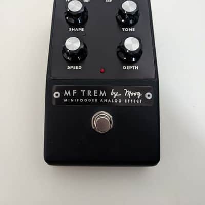 Moog Minifooger MF Trem Tremolo Pedal | Reverb France