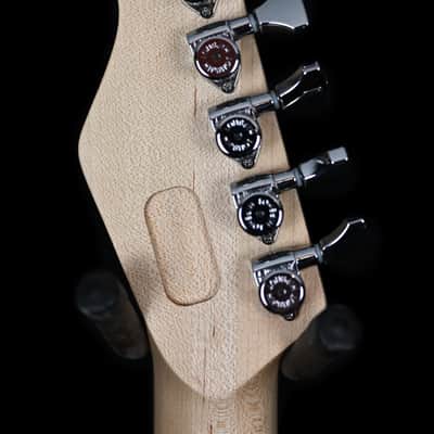 Pentagram S-Style "one-off" from 2024 in Red with original Hardcase image 8