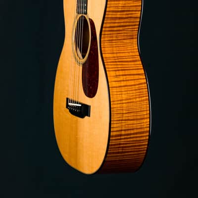 Bourgeois 00 12-Fret “The Coupe” Full Aged Tone Flamed Maple and Adirondack Spruce Used (2022) image 13