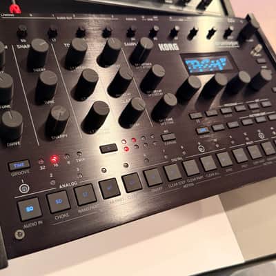 Korg Drumlogue Hybrid Drum Machine w/ 3rd party bank image 3