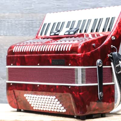 Milan Accordion 72-Bass 34-Key 5-Treble Switch Red Piano Accordion w/Case image 2