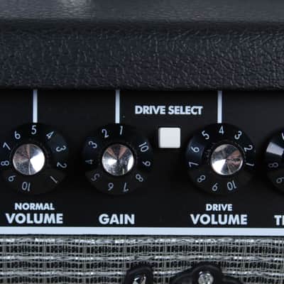 Fender Frontman 20G Guitar Amplifier Electric Guitar 20 Watt 1x8 Inch Combo Amp image 4
