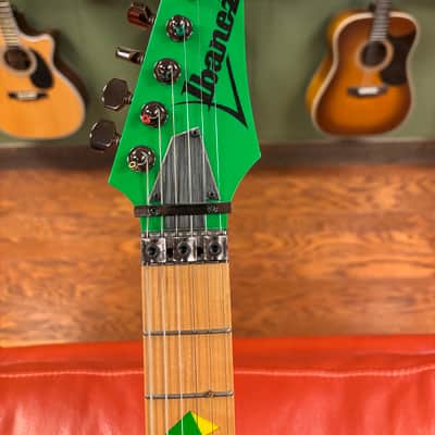2017 Ibanez JEM777-LG Steve Vai 30th Anniversary Limited Edition with Pink Pickups Loch Ness Green image 18
