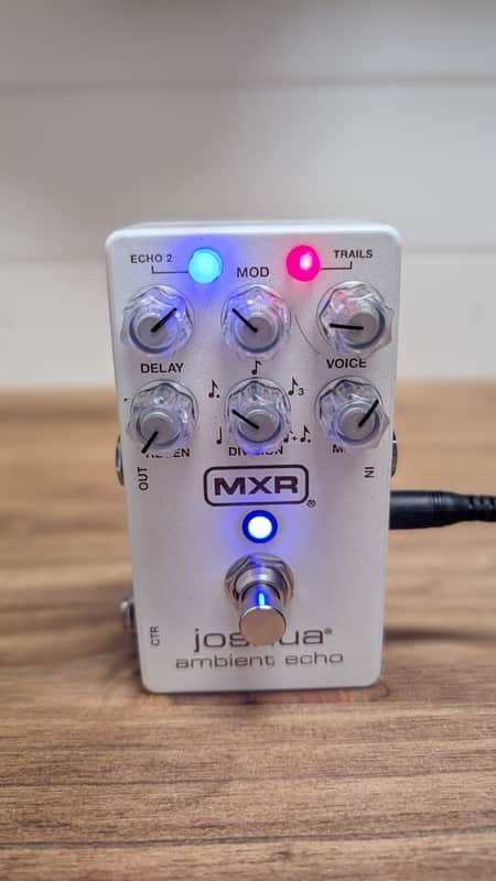 MXR M309 Joshua Ambient Echo