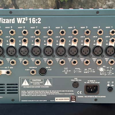Immagine Allen & Heath MixWizard WZ3 16:2 16-Input Stereo Mixer 2004 - 2013 - Blue - 12