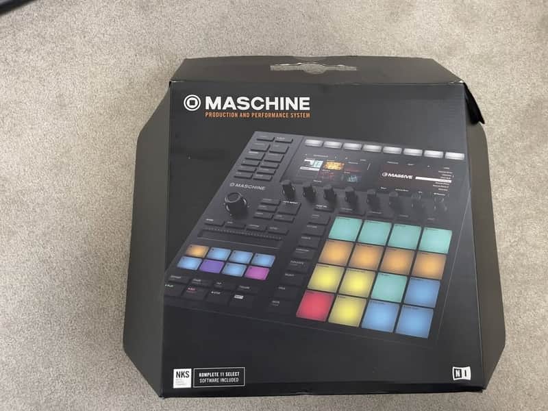 Native Instruments Maschine MKIII | Reverb Canada