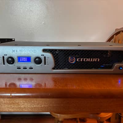 Crown XLS 1000 2-Channel High Density Power Amplifier 2010s - Silver image 1