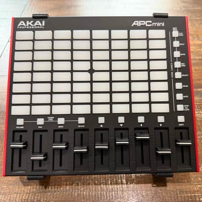 Akai APC Mini MKII MIDI Controller 2023 WITH ST3ND STAND - Present - Black