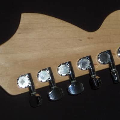 Squier Satin Trans Fat Stratocaster HH image 6