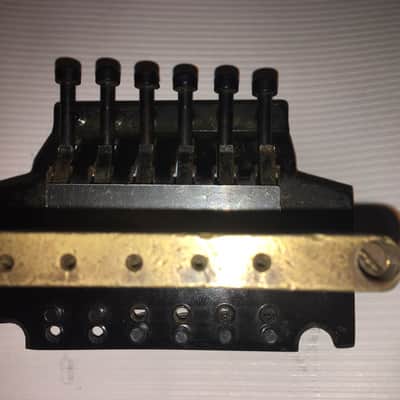 Floyd Rose licensed tremolo with adjustable saddles image 4