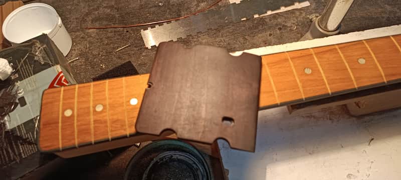 Bass Ramp Geddy Lee Jazz Bass - Wood:Natural, Ebony, Rosewood, Mahogany image 1