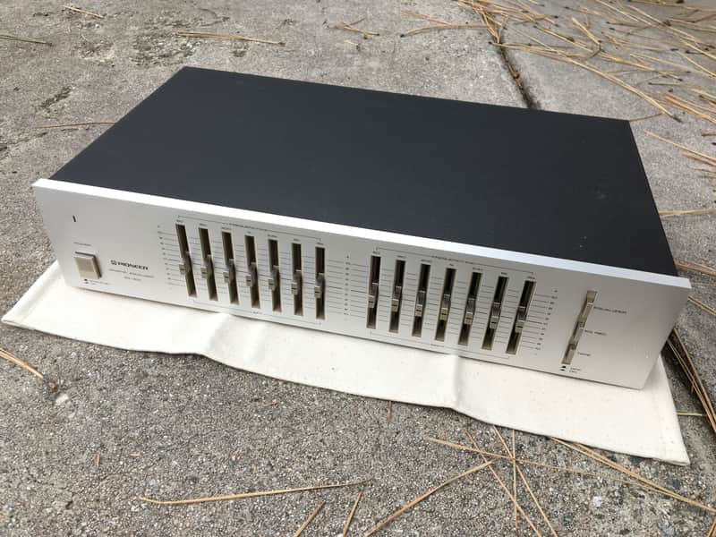 Pioneer SG-300 Stereo Graphic Equalizer~Dual 7 Band EQ image 1