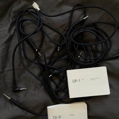 Teenage Engineering OP-1 Field Portable Synthesizer Workstation 2022 - Present - White image 5