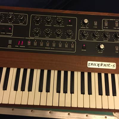 Incredible Sequential Circuits Prophet 5 Rev 3.3 1982 Walnut and Black LOTS OF PHOTOS image 6