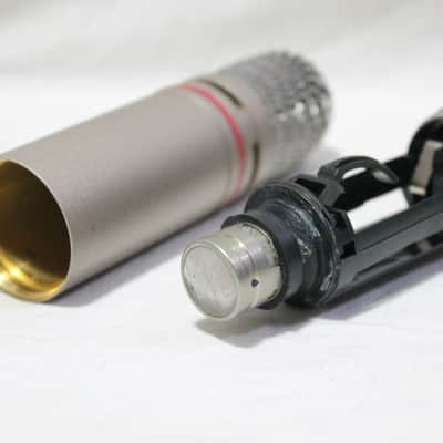 AKG C1000S condenser microphone XLR with original carry case image 5