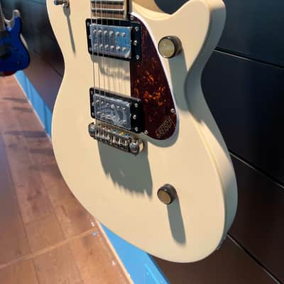 Gretsch Streamliner Jet Club Single-Cut with Wraparound Vintage White image 6