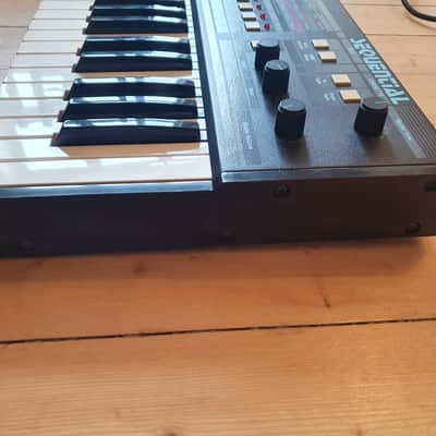 Immagine Sequential Multi-Trak 61-Key 6-Voice Polyphonic Synthesizer - 7