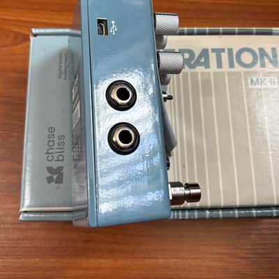Chase Bliss Audio Generation Loss MKII 2022 - Present - Light Blue / White image 4