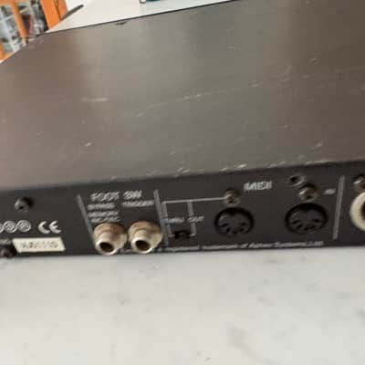 Yamaha SPX990 Professional Multi-Effect Processor 1990s - Black image 9