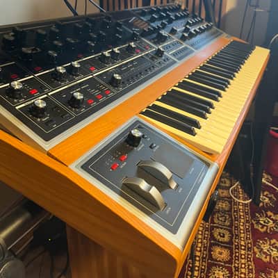 Moog One 8-Voice 61-Key Polyphonic Analog Synthesizer 2018 - Present - Black/Ash image 2