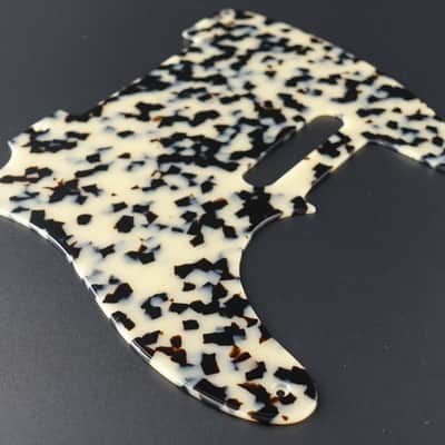 [Made to order] Pickguard Telecaster 5 Holes "Vintage" - Black & White Tortoise image 2