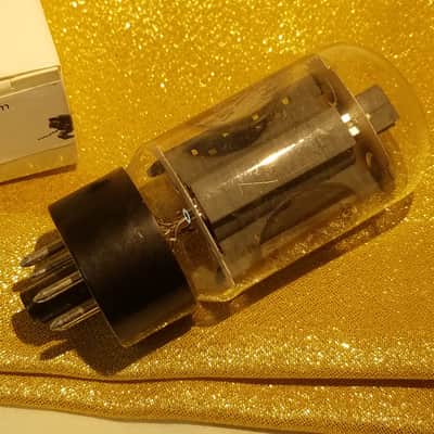 G.E Matched Pair (2) 7581A KT66 premium tNOS AT1000 TESTED Vacuum Tubes tight match 35 Watt 6L6 Beam Power Tetrode (like 6L6GC) 1960-1975 image 7