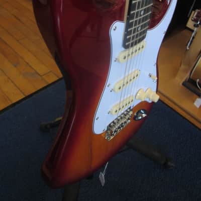 Amati H-Series Double Cutaway Electric Guitar 10STHG - Cherry Sunburst w/ Amati Gig Bag image 9