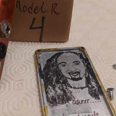 BJFE Model R, number 4 of 90 - Red image 3