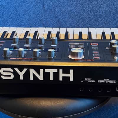 ASM Hydrasynth 49-key synthesizer  — original packaging - 8-Voice Wave Morphing Synth, Poly Aftertouch image 3