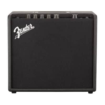 Fender Mustang LT25 Guitar Combo Amplifier image 3