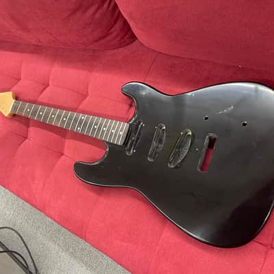 Unknown Set neck Stratocaster Body and Neck Project - Black image 2