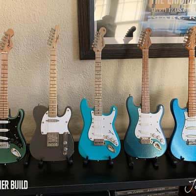 Fender Stratocaster Model Kit - Build Your Own Mini Strat! Kit by Axe Heaven Bild 8