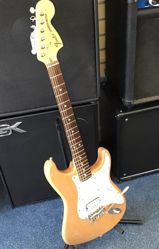 2004 Fender Highway One Stratocaster Made in USA w/ Hard Case image 1
