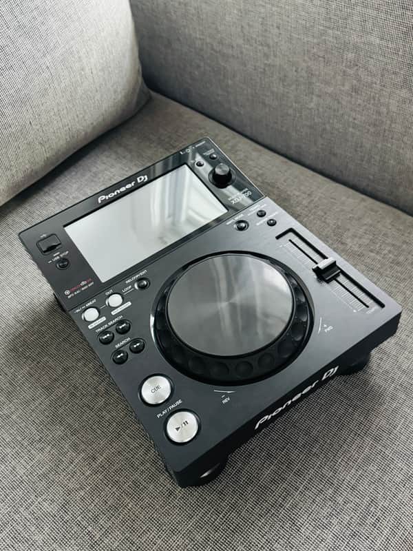 Pioneer XDJ-700 rekordbox cDJ Digital Deck 2010s - Black image 1