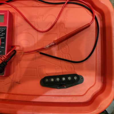 FENDER STRATOCASTER PICKUP 1979 grey bottom, rewound, meter reads 5.62 image 4