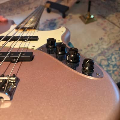 Fender American Deluxe Jazz Bass 2003 image 7