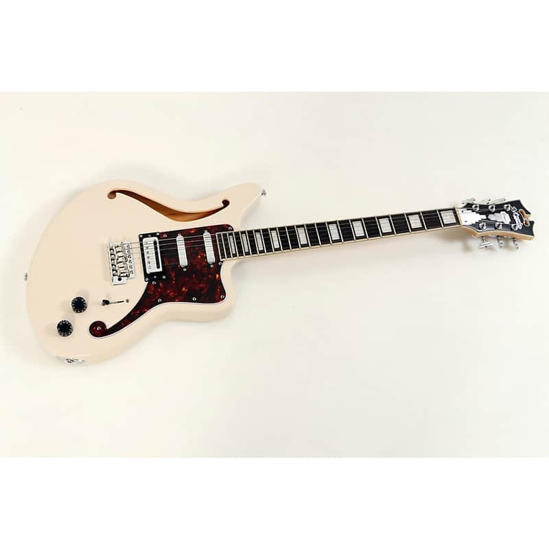 D'Angelico Premier Series Bedford SH Limited-Edition Electric Guitar with Tremolo Regular Champagne image 1