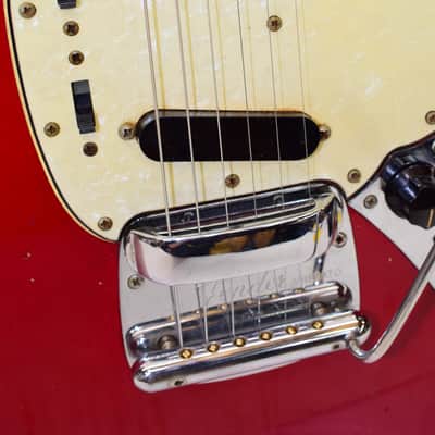 Vintage 1965 Fender Mustang Electric Guitar, Dakota Red w/ Case image 7