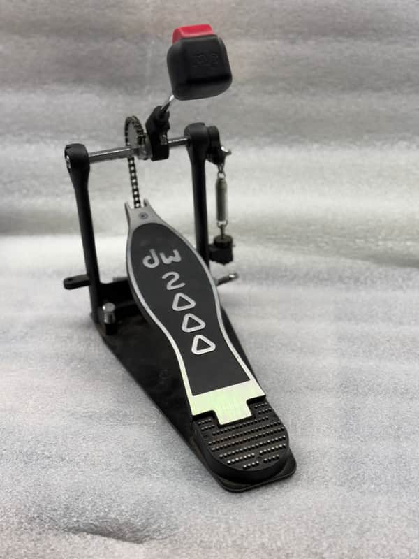 DW 2000 Series Single Bass Drum Pedal 2010 - Present - Various image 1