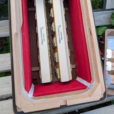 Immagine Walnut Castagnari Dony 2.5 G/C Diatonic Button Accordion - 14